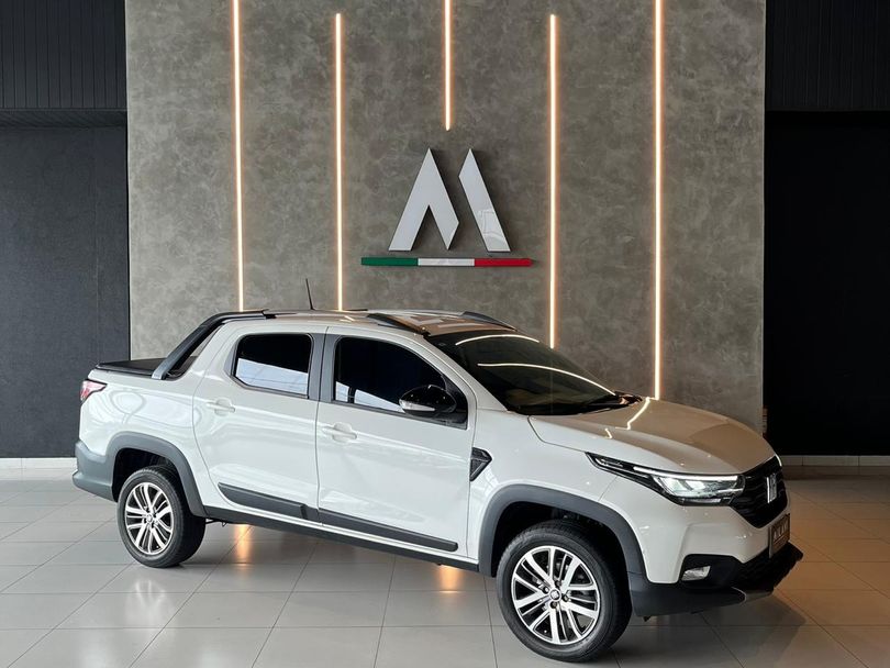 Fiat Strada Volcano 1.3 Flex 8V CD