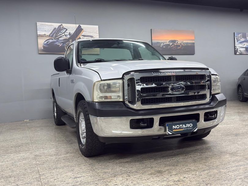 Ford F-250 XLT 3.9 4x2 Diesel TB