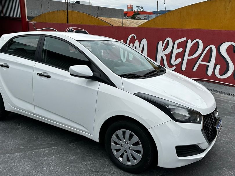 Hyundai HB20 Unique 1.0 Flex 12V Mec.