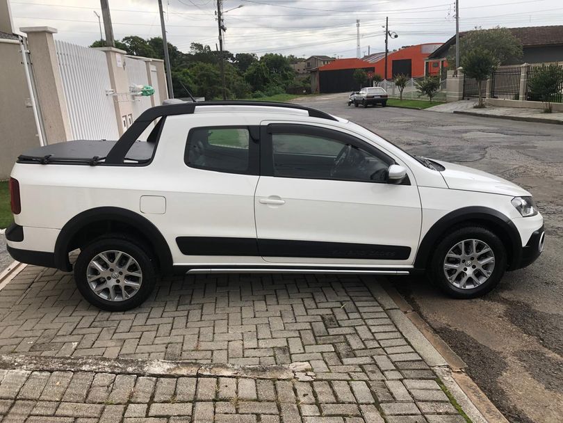 VolksWagen Saveiro CROSS 1.6 T.Flex 16V CD