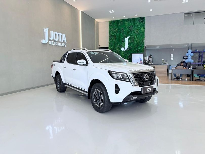 Nissan Frontier PLATI. CD  2.3 Bi-TB Dies.Aut.