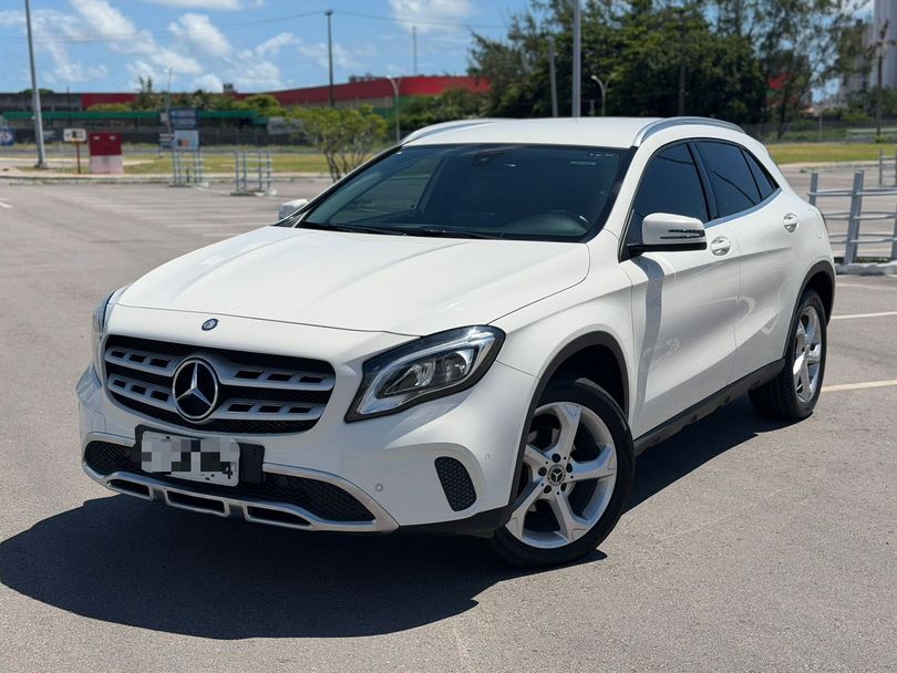 Mercedes GLA 200 Advance 1.6/1.6 TB 16V Flex Aut.