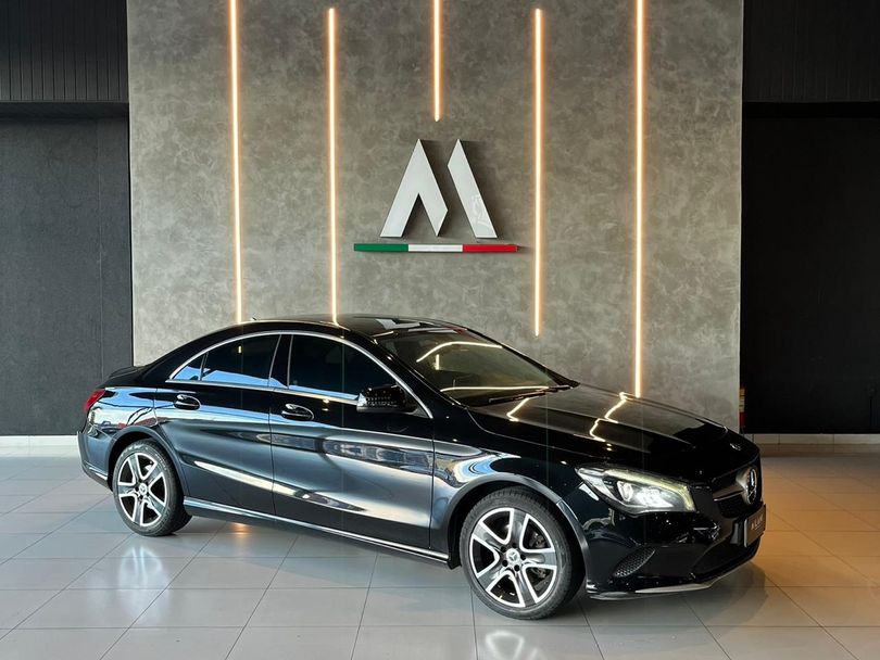 Mercedes CLA-180 1.6 16V 122cv Aut.
