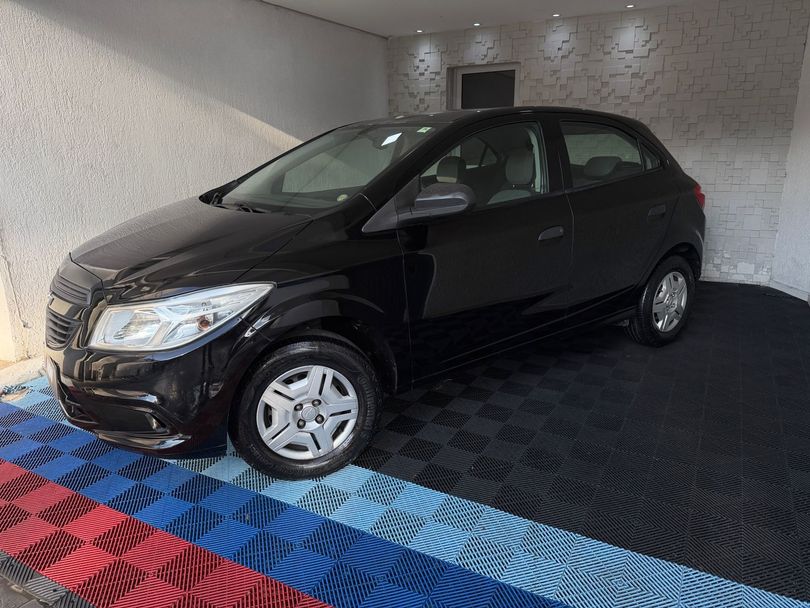 Chevrolet ONIX HATCH LS 1.0 8V FlexPower 5p Mec.