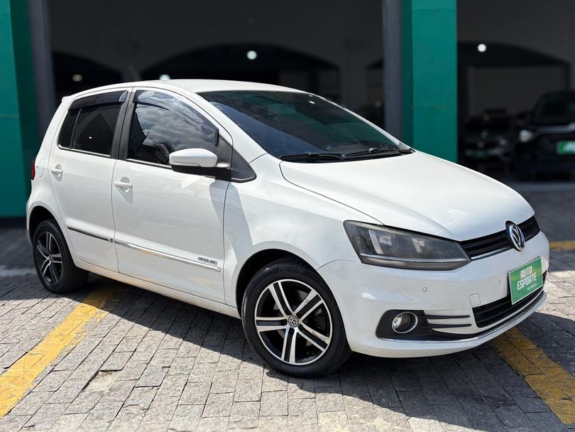 VolksWagen Fox Highline1.6 Flex 16V 5p