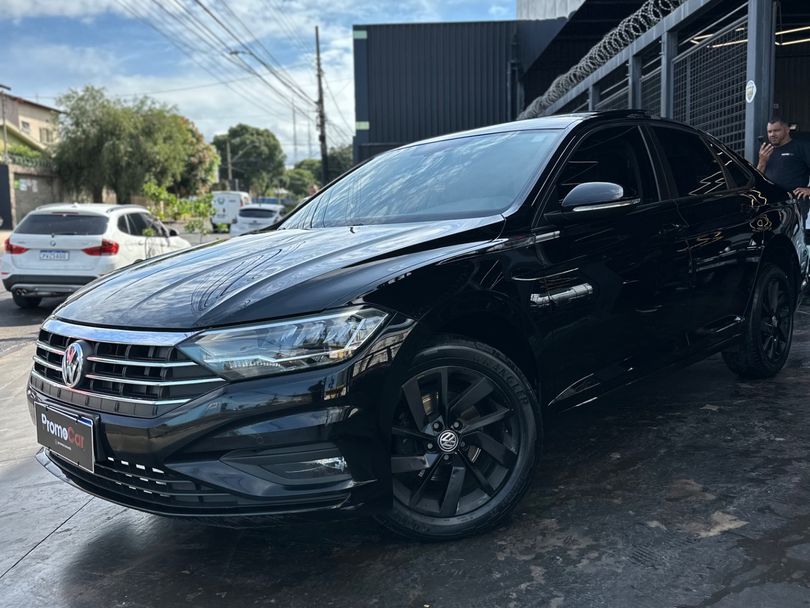 VolksWagen JETTA Comfort. 250 TSI 1.4 Flex 16v Aut.