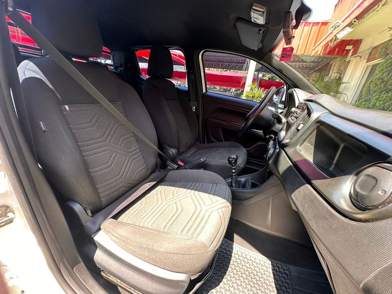 Fiat Strada Freedom 1.3 Flex 8V CD