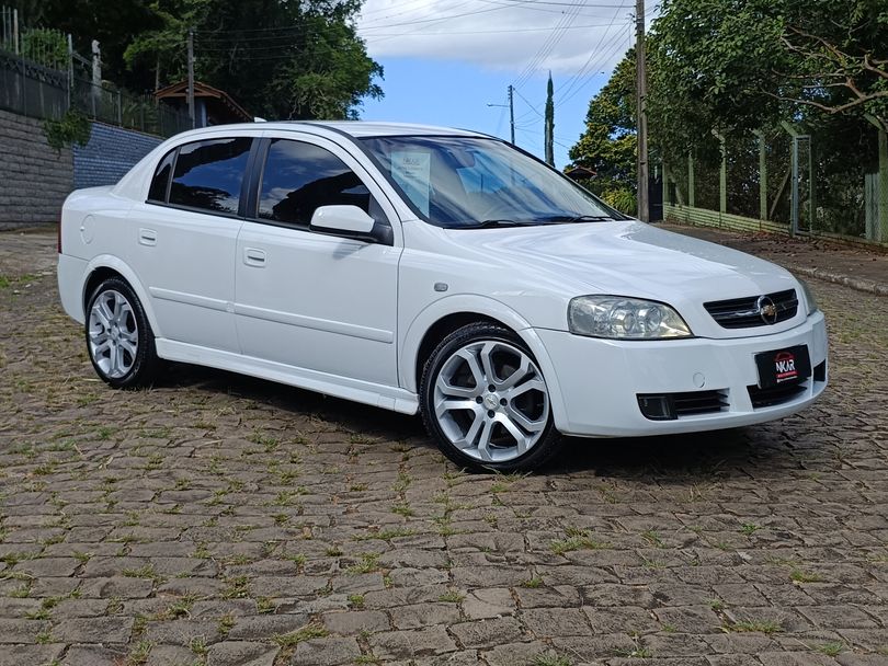 Chevrolet Astra Elegance 2.0 MPFI FlexPower 8V 5p