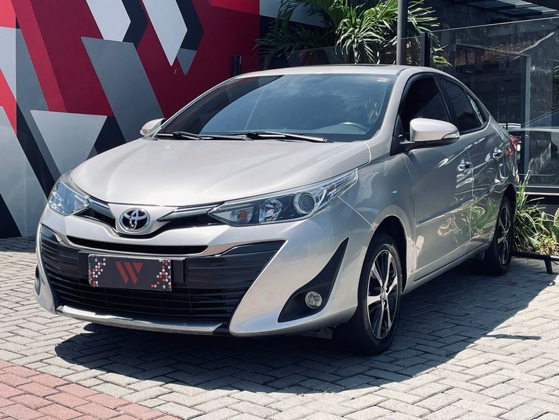 Toyota YARIS XLS Sedan 1.5 Flex 16V 4p Aut.