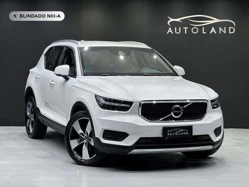 Volvo XC 40 T-5 MOMENTUM 2.0 252cv AWD