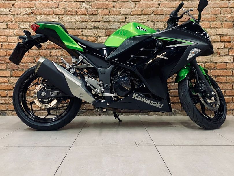 KAWASAKI NINJA 300