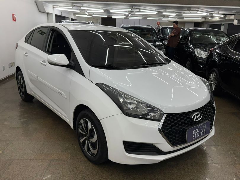 Hyundai HB20S Comfort Plus 1.0 TB Flex 12V Mec.