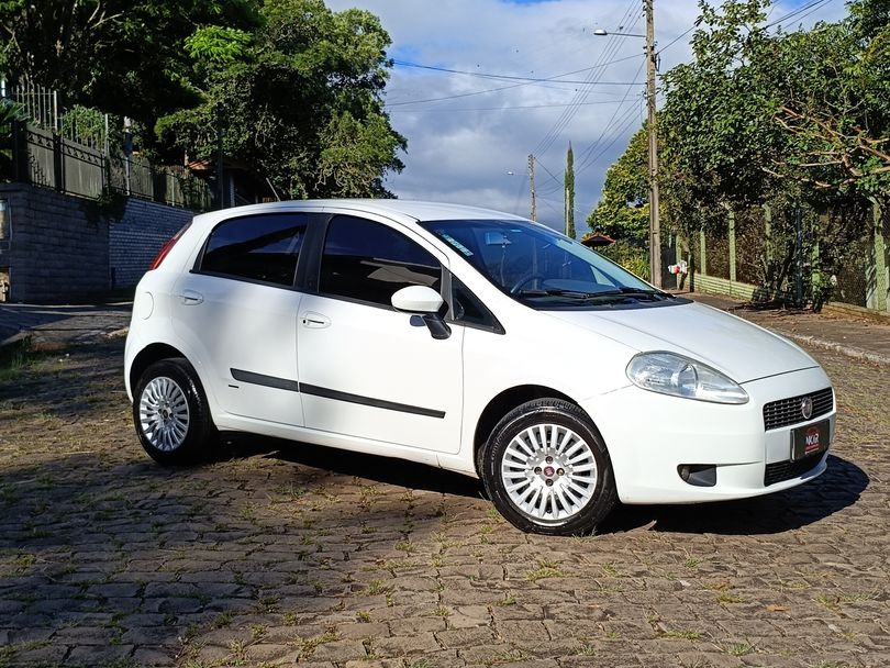 Fiat Punto ATTRACTIVE 1.4 Fire Flex 8V 5p