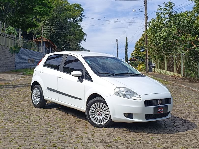 Fiat Punto ATTRACTIVE 1.4 Fire Flex 8V 5p