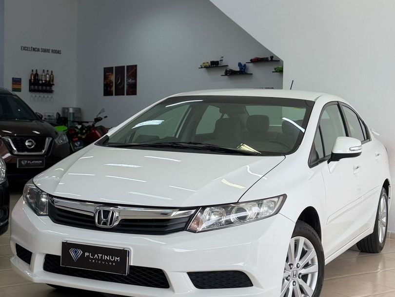 Honda Civic Sedan LXS 1.8/1.8 Flex 16V Aut. 4p