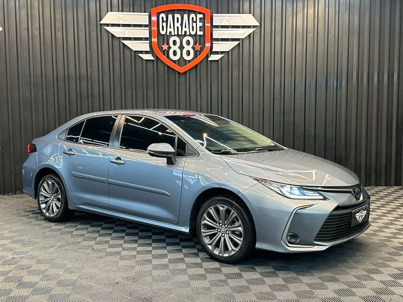 Toyota Corolla Altis 1.8 16V Aut. (Híbrido)