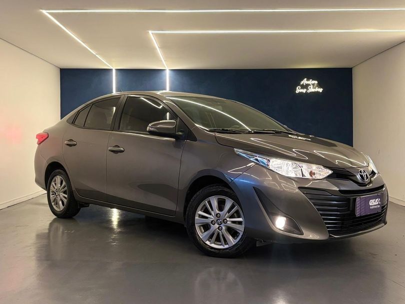 Toyota YARIS XL Sedan 1.5 Flex 16V 4p Aut.