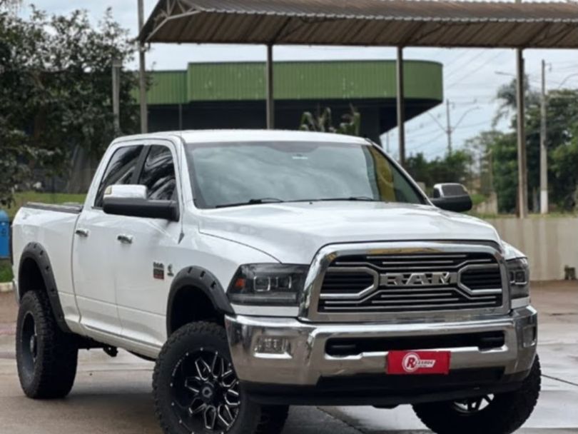 Dodge Ram 2500 LARAMIE 6.7 TDI CD 4x4 Dies