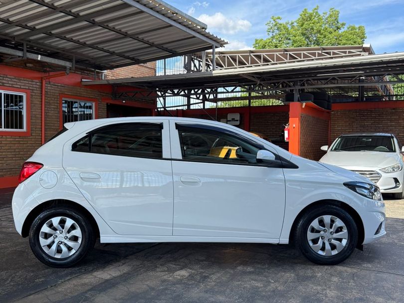 Chevrolet ONIX HATCH LT 1.0 8V FlexPower 5p Mec.