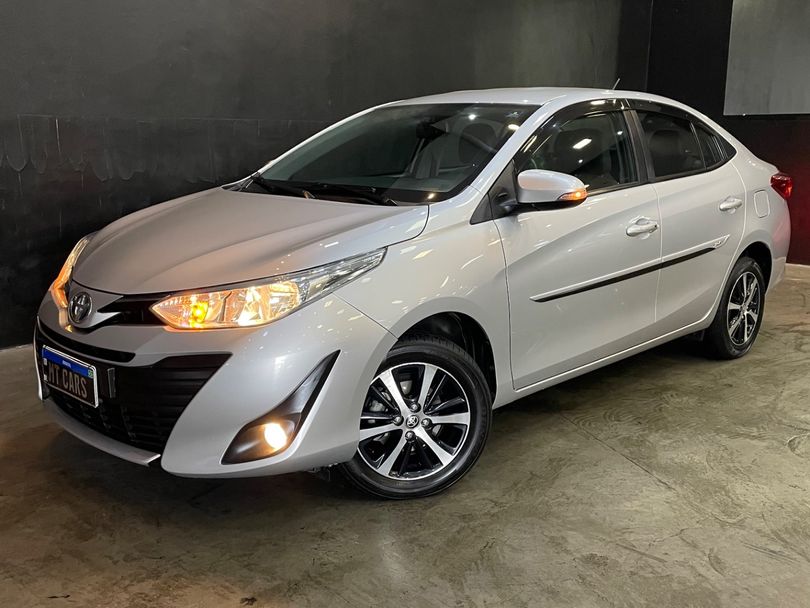 Toyota YARIS XS Sedan 1.5 Flex 16V 4p Aut.