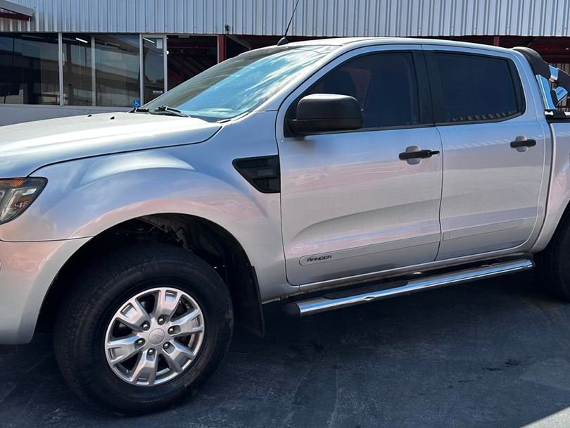 Ford Ranger XLS 2.2 4x4 CD Diesel Mec.
