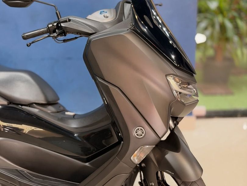 YAMAHA NMAX Connected 160 ABS