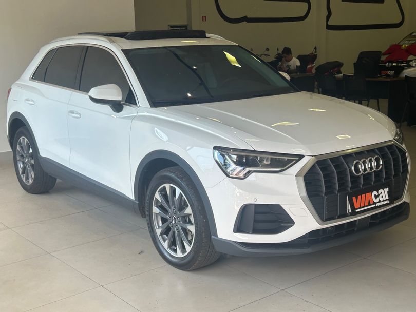 Audi Q3 P. Plus 1.4 TFSI Flex/P.Plus S-tronic