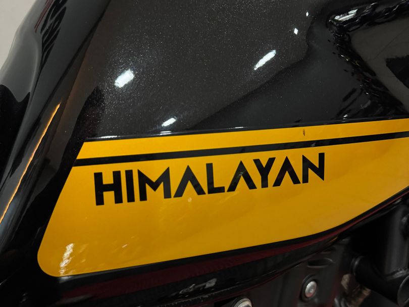 Royal Enfield Himalayan 450 Mid