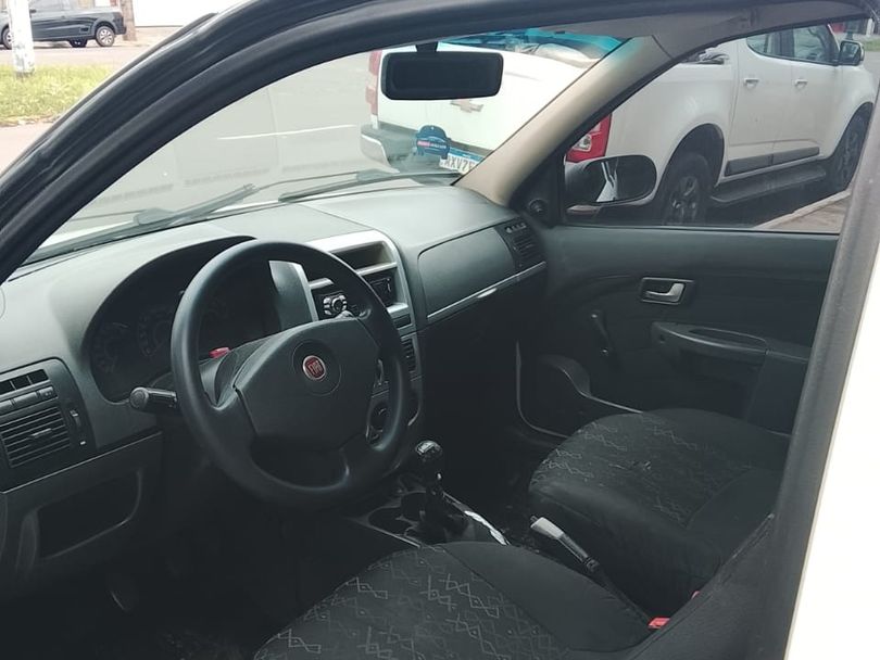 Fiat Strada Trekking 1.4 mpi Fire Flex 8V CE