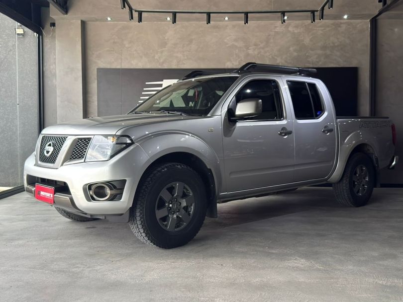 Nissan Frontier SV AT.CD 4x4 2.5 TB Diesel Mec.
