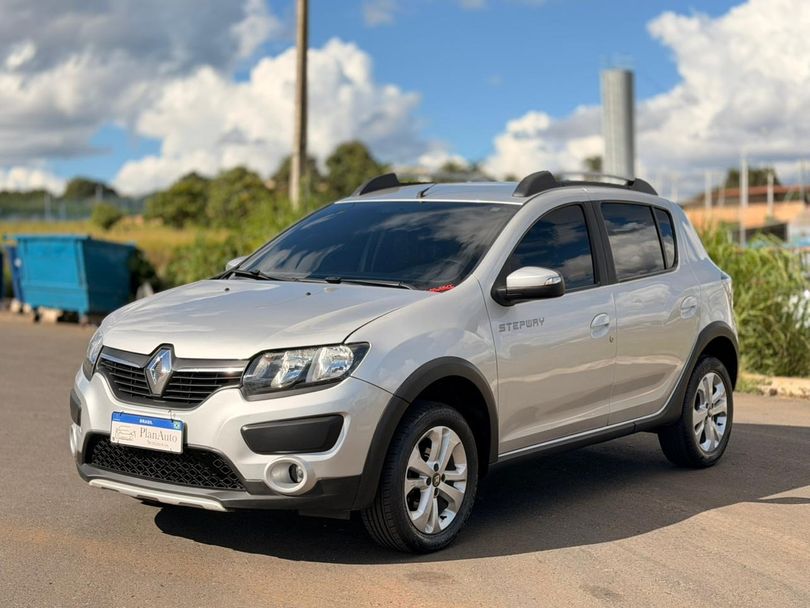 Renault SANDERO STEPWAY Flex 1.6 16V 5p