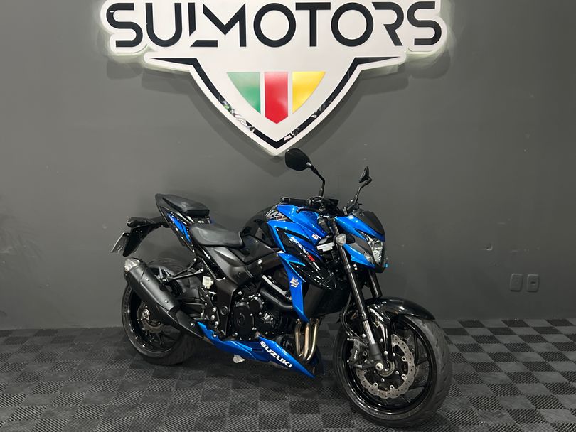 SUZUKI GSX-S 750