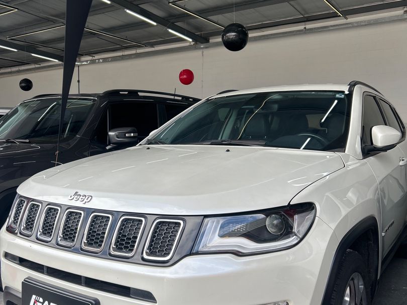 Jeep COMPASS LONGITUDE 2.0 4x2 Flex 16V Aut.