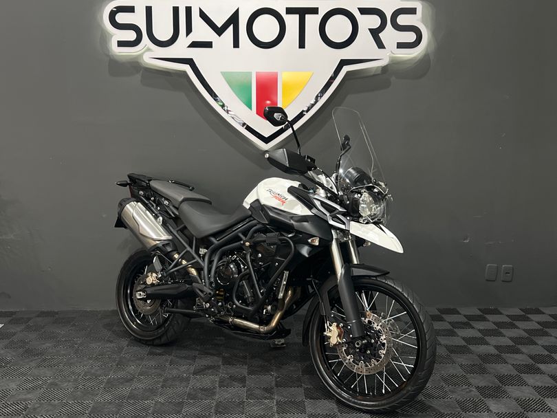 TRIUMPH TIGER 800 XC