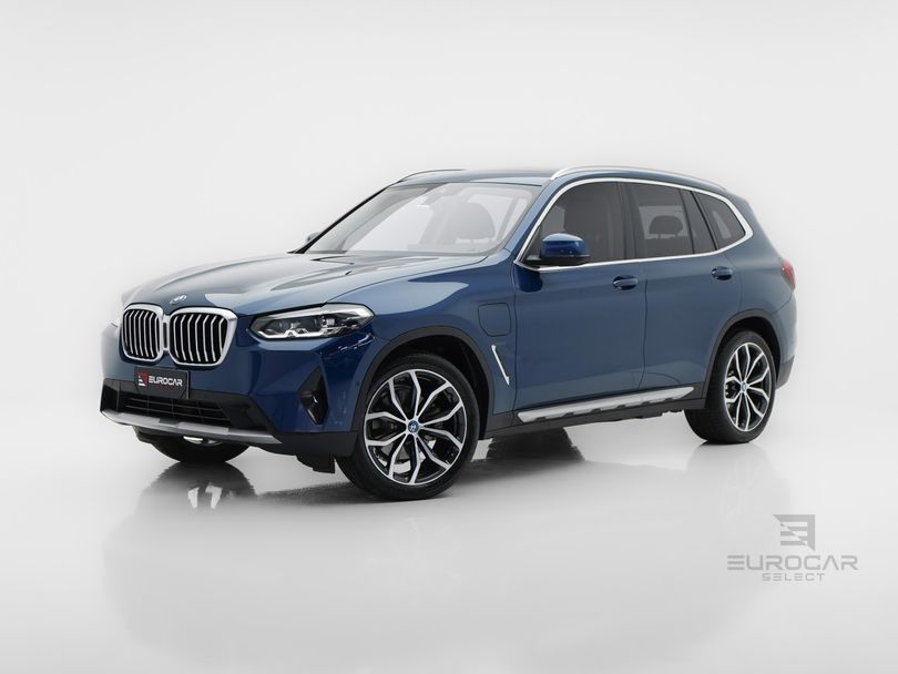 BMW X3 XDRIVE 30e X-Line Turbo Aut. (Híb.)
