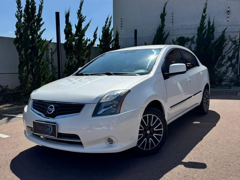 Nissan Sentra S 2.0/ 2.0 Flex Fuel 16V Aut.