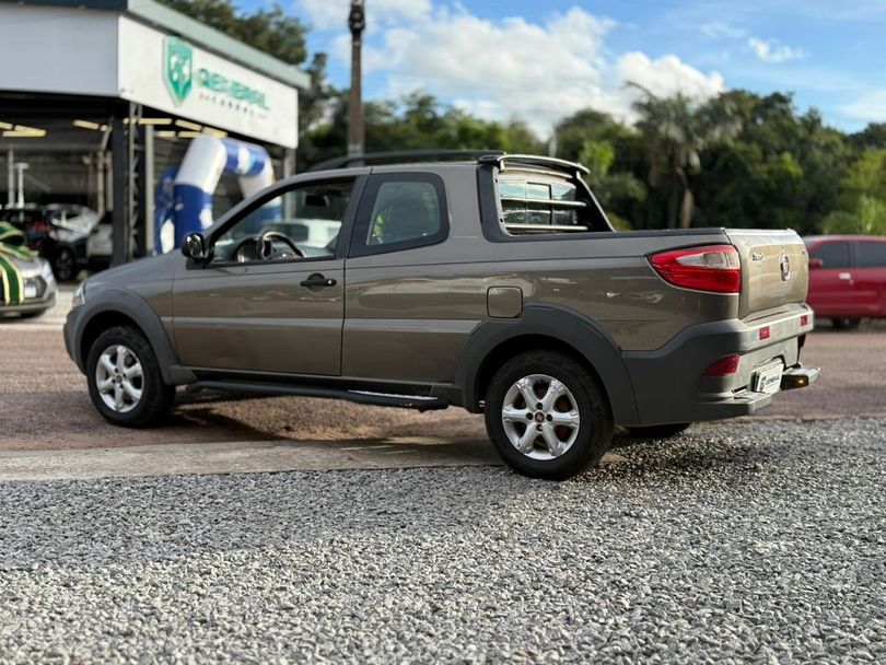 Fiat Strada Working HARD 1.4 Fire Flex 8V CD
