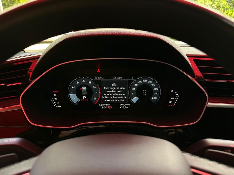 Audi Q3 Black Ed. 1.4 TFSI Flex/Black S-tron.