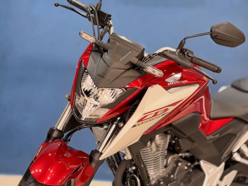 HONDA CB 300F Twister Flex