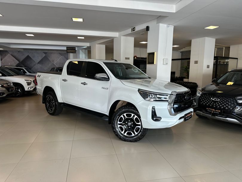 Toyota Hilux CD SRX 4x4 2.8 TDI 16V Diesel Aut.