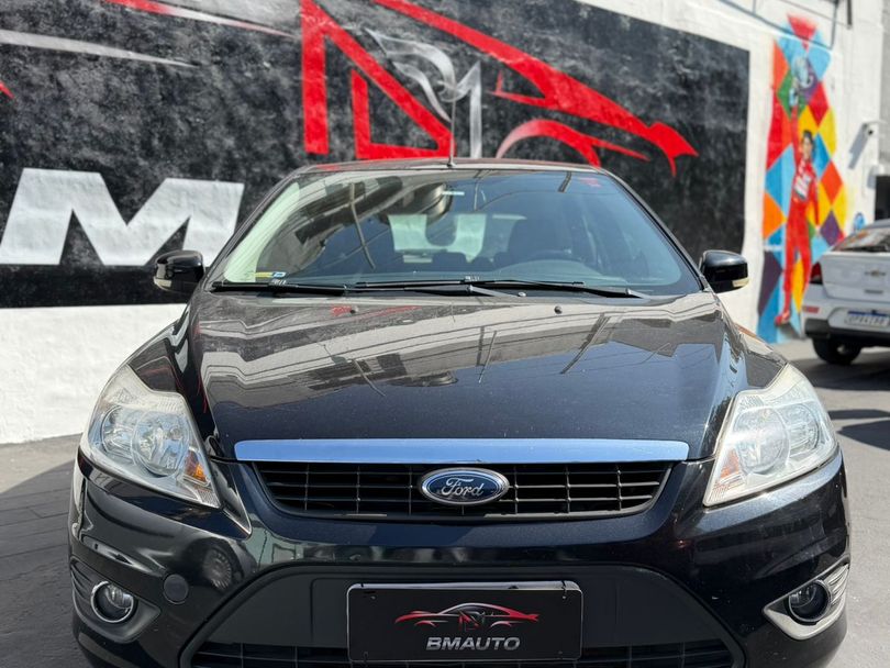 Ford Focus 1.6 S/SE/SE Plus Flex 8V/16V  5p