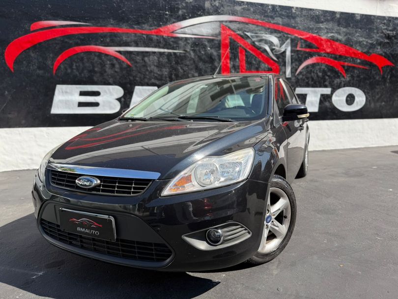 Ford Focus 1.6 S/SE/SE Plus Flex 8V/16V  5p