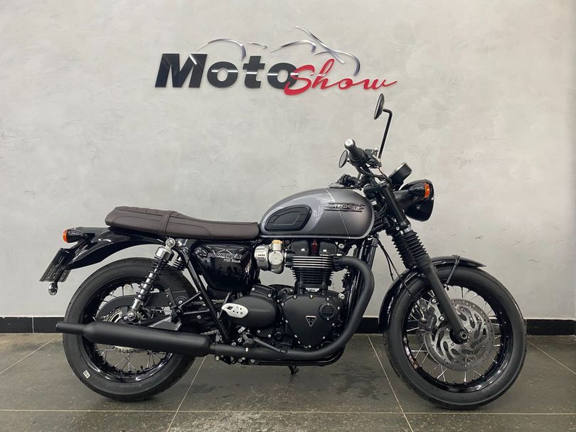 TRIUMPH BONNEVILLE T120 BLACK