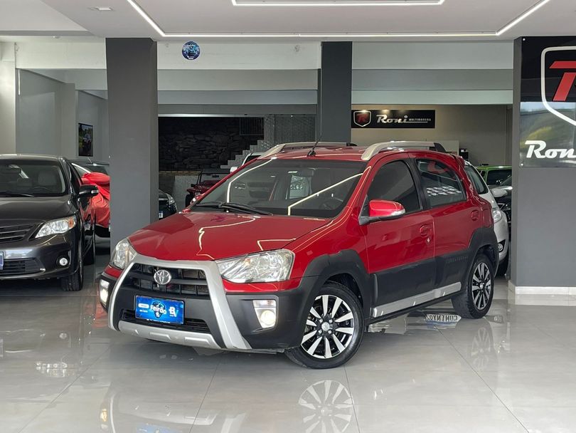 Toyota ETIOS CROSS 1.5 Flex 16V 5p Aut.
