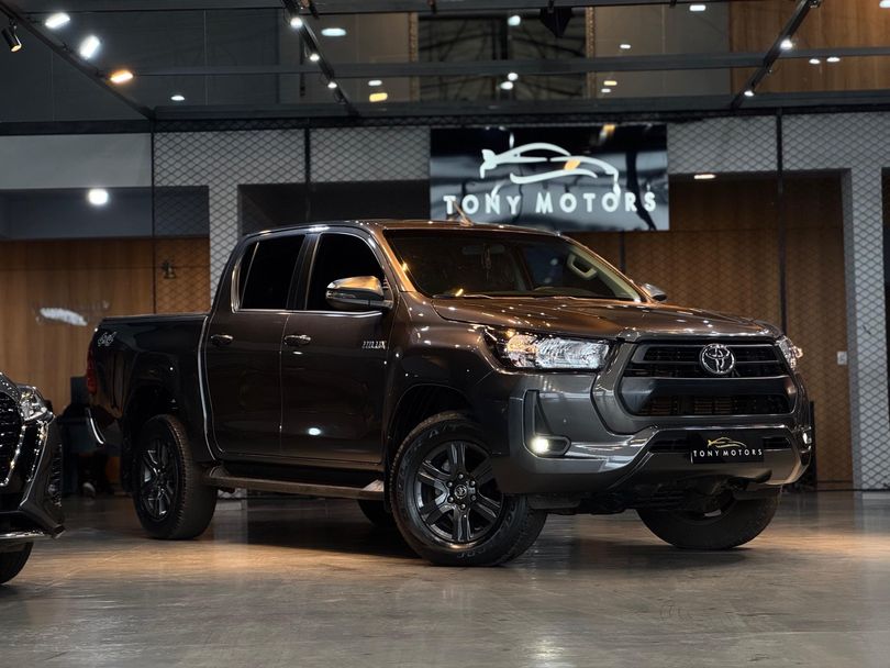 Toyota Hilux CD SR 4x4 2.8 TDI Diesel Aut.