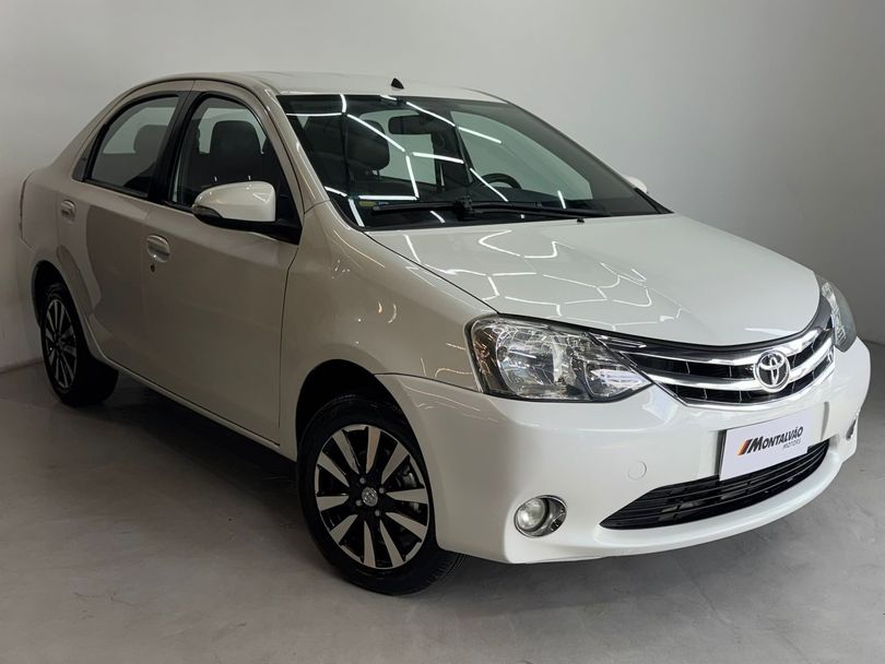 Toyota ETIOS PLATINUM Sed. 1.5 Flex 16V 4p Mec.