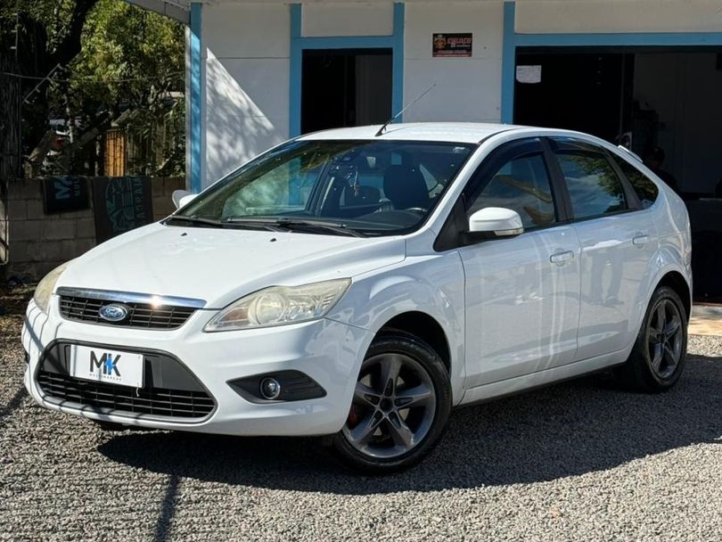 Ford Focus 2.0 16V/ 2.0 16V Flex 5p