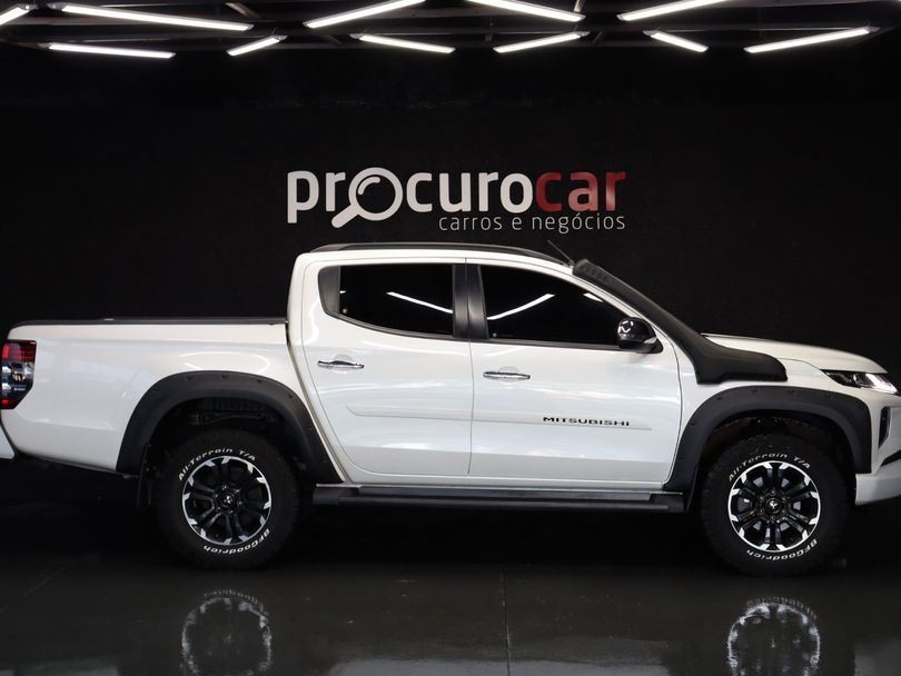 Mitsubishi L200 Triton Sport HPE 2.4 CD Diesel Aut.