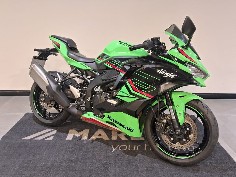KAWASAKI NINJA ZX-4R