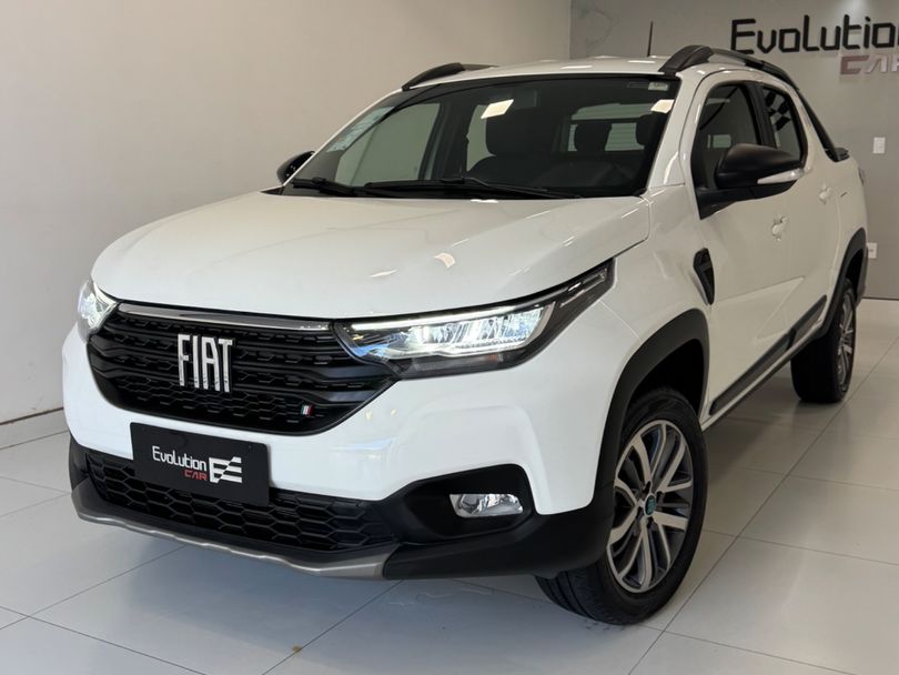 Fiat Strada Volcano 1.3 Flex 8V CD